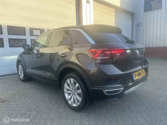 Volkswagen T-Roc 1.5 TSI Sport Business R 2019 Benzine 10