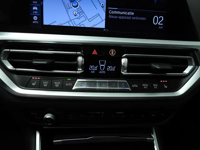 BMW 3 Serie Sedan 320e 2022 Hybride Benzine 19