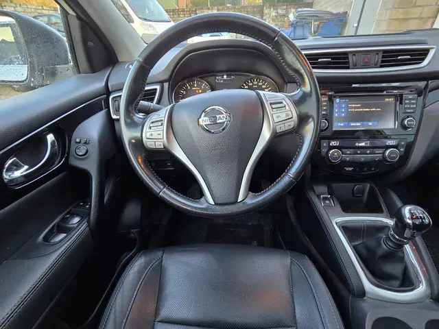 Nissan QASHQAI 1.2 Tekna 2014 Benzine 12