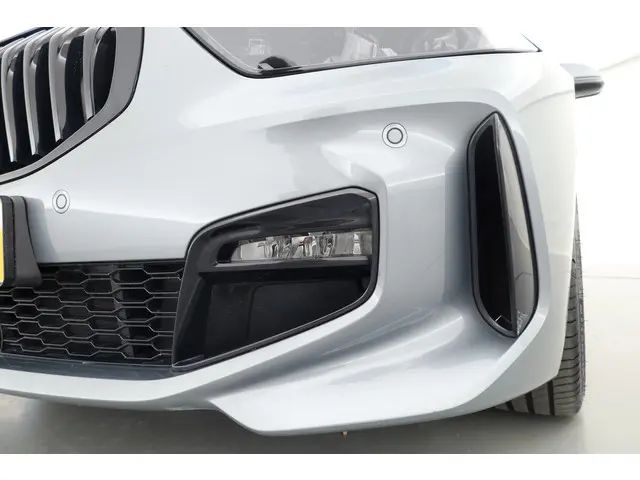 BMW 1 Serie 118i M-Sport Pro - Orig. NL 2024 Benzine 50