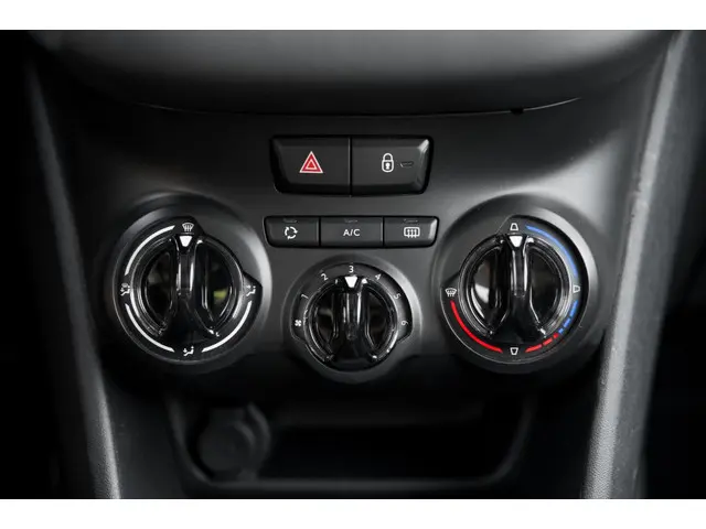 Peugeot 208 1.0 VTi Access*Airco*Radio/MP3* 2014 Benzine 16
