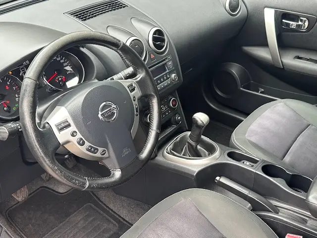 Nissan QASHQAI 1.6 Acenta 2012 Benzine 4