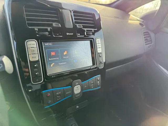 Nissan Leaf Base 24 kWh 2013 Elektrisch 9