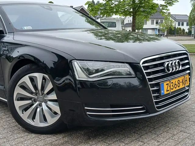 Audi A8 2.0 TFSI Hy. Pro L.+ 2012 Hybride Benzine 6