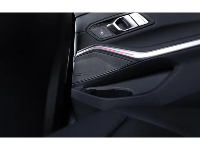 BMW M3 3-serie Touring xDrive Competition 2024 Benzine 48