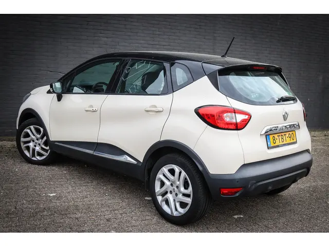 Renault Captur 0.9 TCe Dynamique 2014 Benzine 2