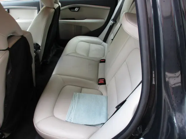 Volvo V70 1.6 T4 Nordic+ 2014 Benzine 11
