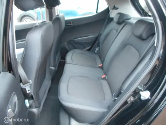 Hyundai i10 1.0i Comfort 5p. TREKHAAK 2019 Benzine 6