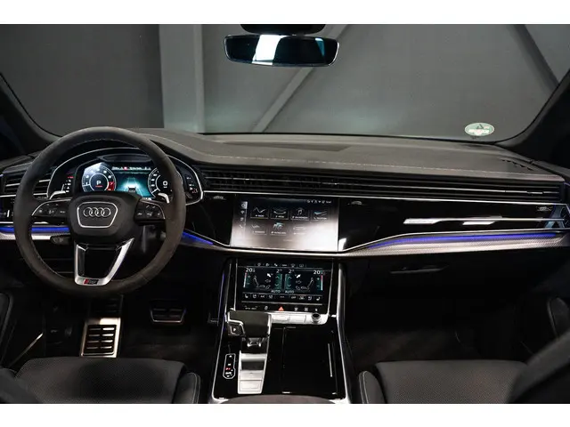 Audi Q8 4.0 TFSI RS Q8 quattro Performance 2025 Benzine 7