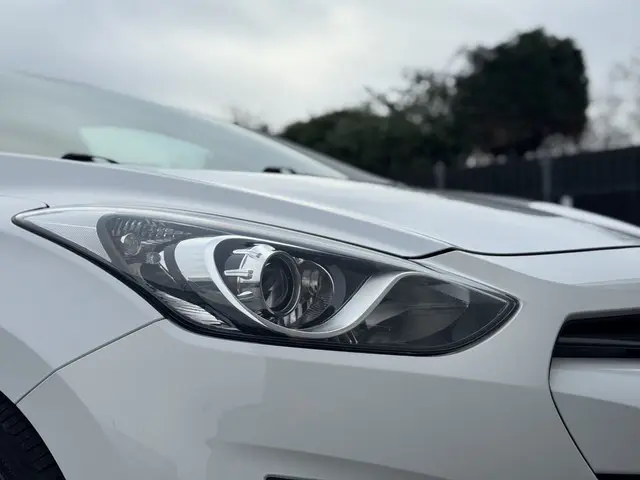 Hyundai i30 Wagon 1.6 GDI i-Vision 2013 Benzine 10