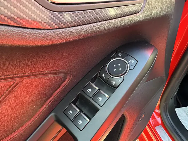 Ford Focus 1.0 EcoBoost ST Line Business 2019 Benzine 35