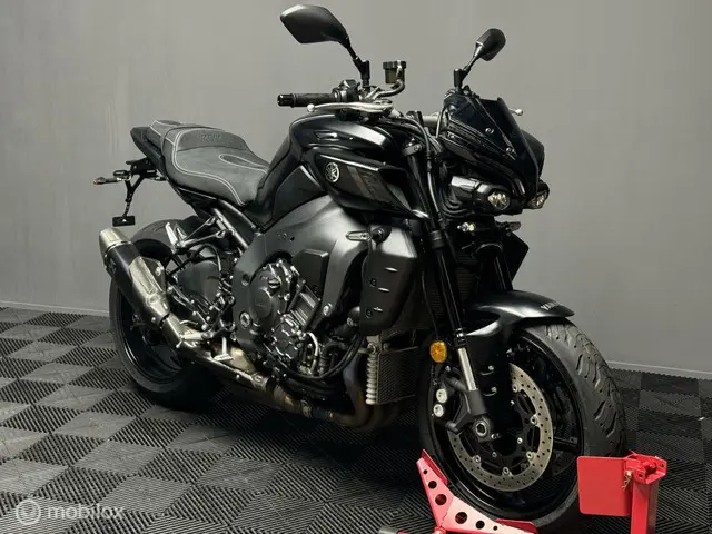 Yamaha MT 10 ABS 2023 Benzine