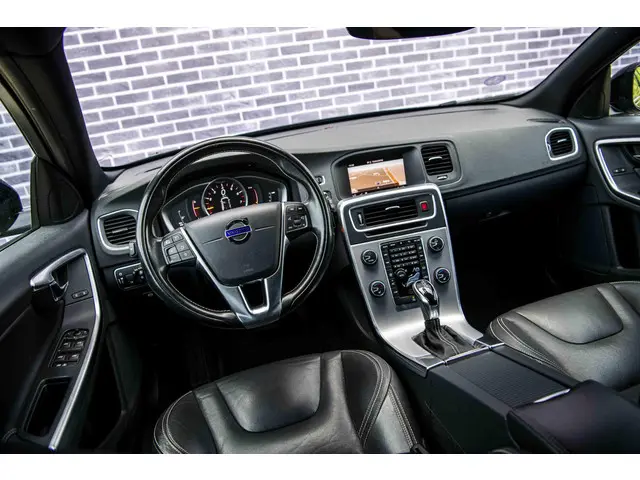 Volvo V60 1.5 T3 Polar+ 2018 Benzine 11