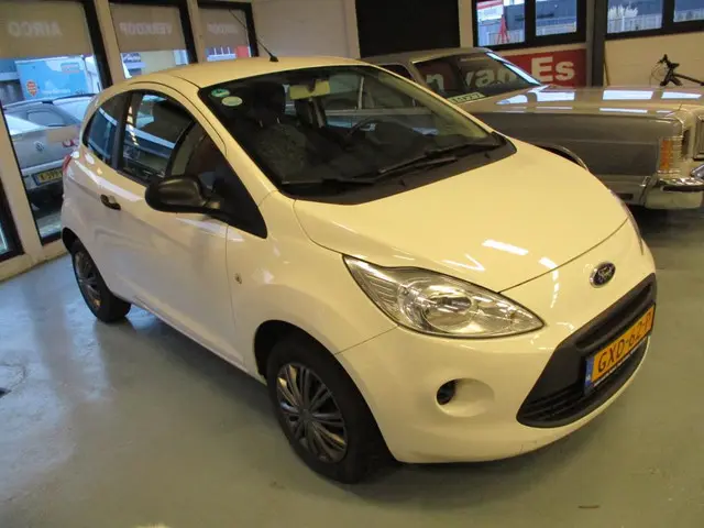 Ford Ka 1.2 Limited start/stop 2013 Benzine 4