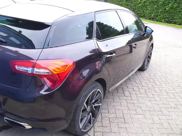 Citroën DS5 1.6 THP Sport Chic 2014 Benzine 8