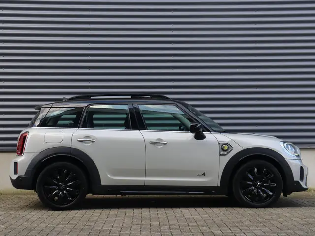 MINI Countryman Cooper S E ALL4 2021 Hybride Benzine 5
