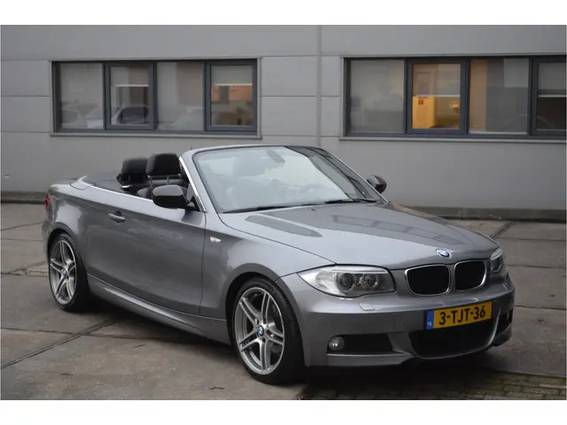BMW 1 Serie Cabrio 118i M Sport Edition 2014 Benzine 7