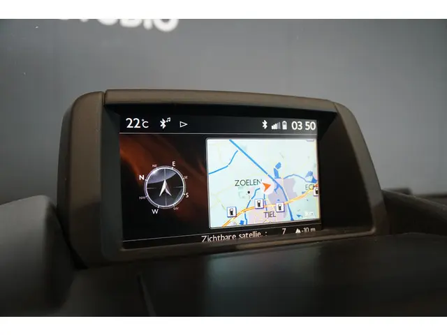 Peugeot Partner 120 1.6 e-HDI L1 Navteq 2015 Diesel 25