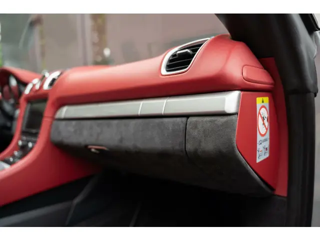 Porsche Boxster Spyder 3.8 2016 Benzine 33