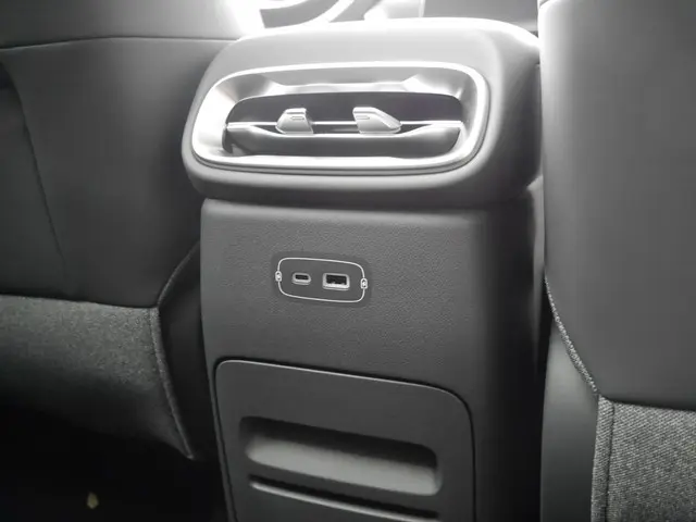 Leapmotor B10 Design ProMax 67.1 kWh 2025 Elektrisch 29