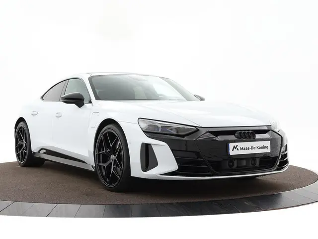 Audi e-tron GT 476pk Competition 93 kWh 2022 Elektrisch 3