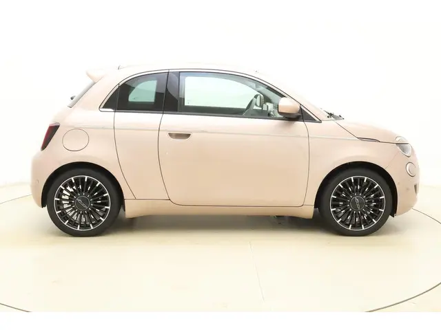 Fiat 500 3+1 La Prima 42 kWh 2026 Elektrisch 9