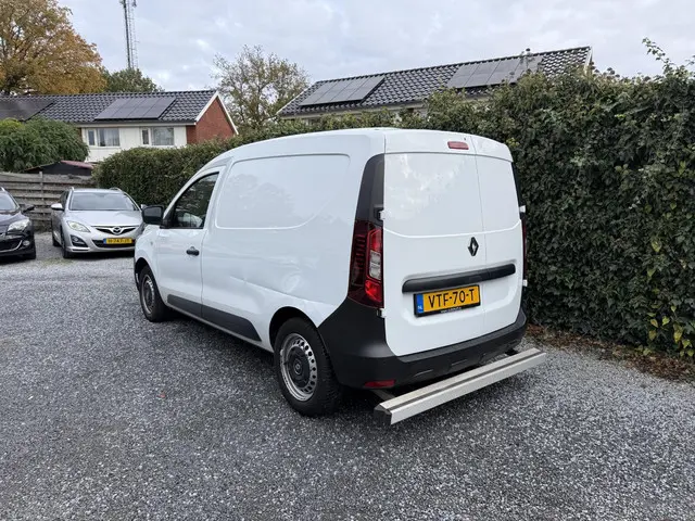 Renault Express 1.5 dCi 95 Comfort 2023 Diesel 4