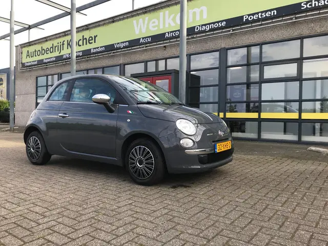 Fiat 500 1.2 Easy 2012 Benzine 2