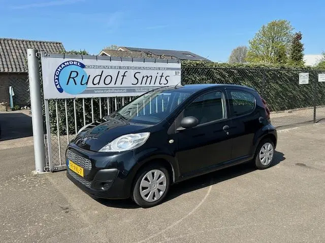 Peugeot 107 1.0 Access Accent 2012 Benzine