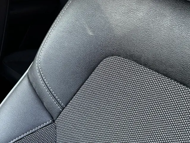 Renault Captur 1.0 TCe 100 Intens 2021 Benzine 17