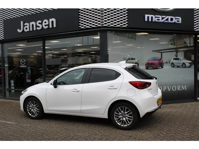 Mazda 2 1.5 Skyactiv-G Luxury 2020 Benzine 4