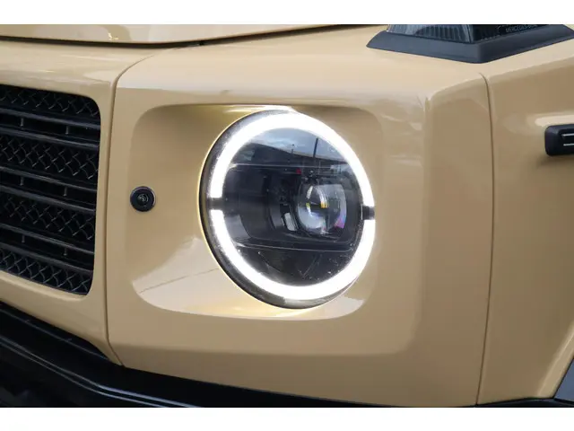 Mercedes-Benz G-Klasse 500 2023 Benzine 18