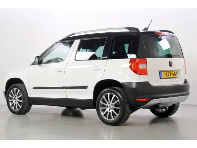 Škoda Yeti 1.2 TSi Adventure 2013 Benzine 28