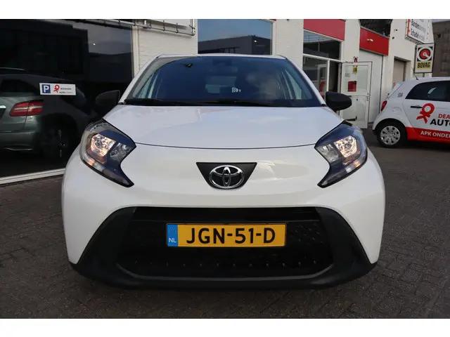 Toyota Aygo X 1.0 VVT-i MT PLAY 2022 Benzine 27