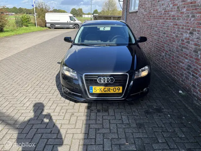 Audi A3 Sportback 1.2 TFSI Ambiente Advance 2012 Benzine 8