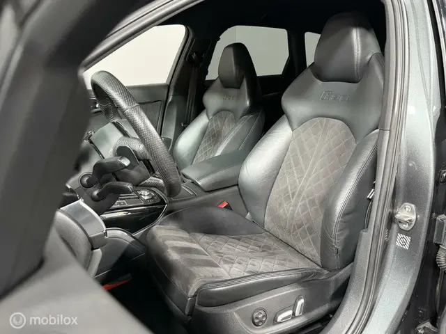 Audi RS6 Avant 4.0 TFSI RS 6 quattro 2014 Benzine 4