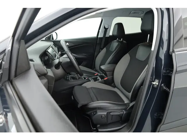 Opel Grandland X 3
