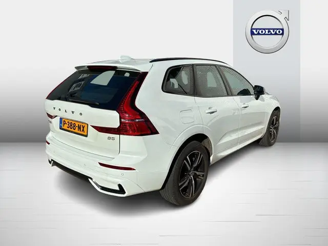Volvo XC60 2.0 B5 R-Design 2022 Benzine 3