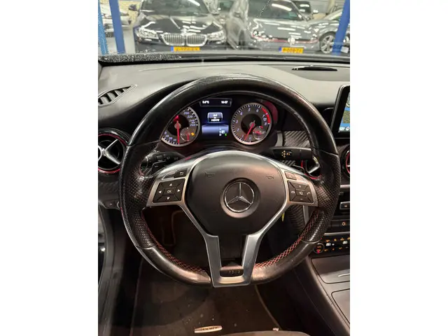 Mercedes-Benz A-Klasse 250 Sport Prestige 2015 Benzine 36