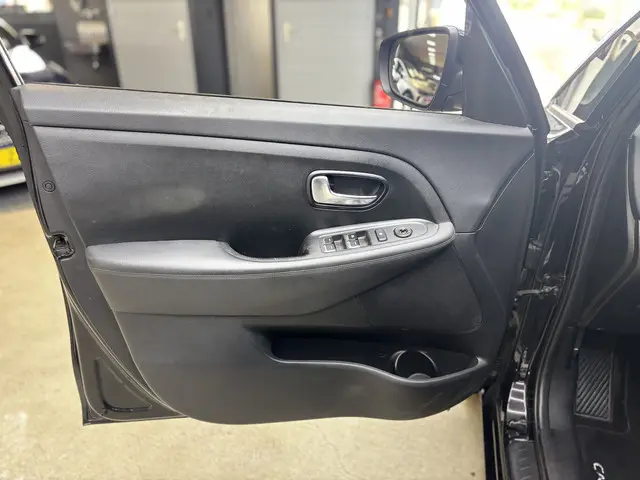 Kia Carens 1.6 GDi ComfortLine 7p 2013 Benzine 33