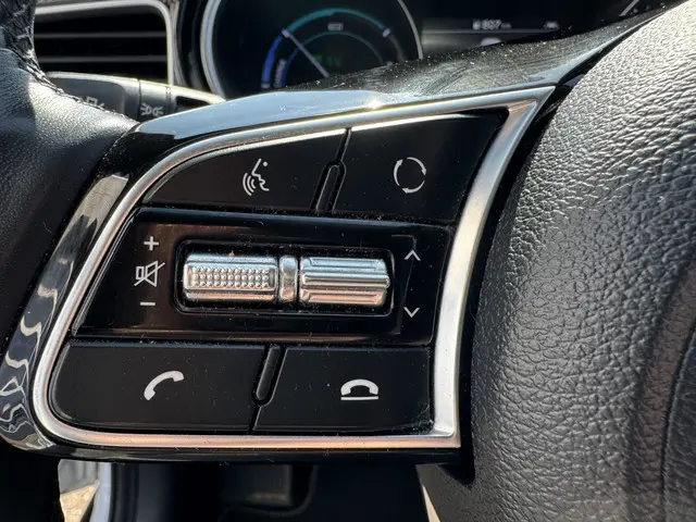 Kia XCeed 1.6 GDi PHEV DynamicLine 2022 Hybride Benzine 23