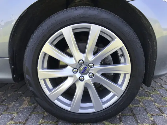 Volvo XC60 2.0 T6 Inscription Automaat 2016 Benzine 35