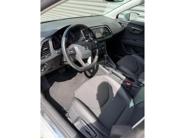 SEAT Leon Sportstourer ST 1.4 EcoTSI FR 2016 Benzine 11