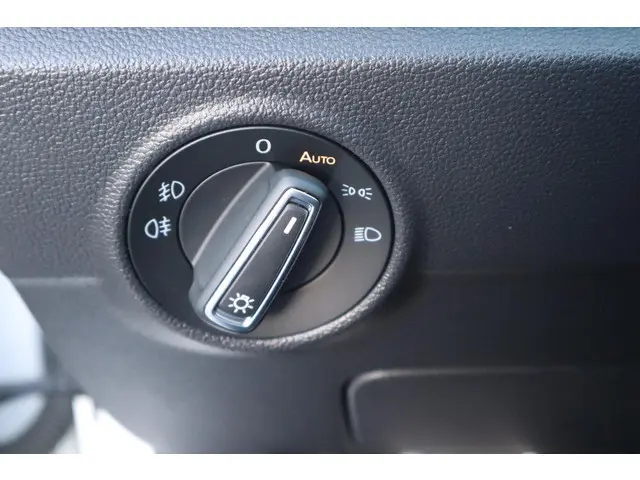 Volkswagen T-Roc 1.5 TSI Sport Business R 2020 Benzine 21