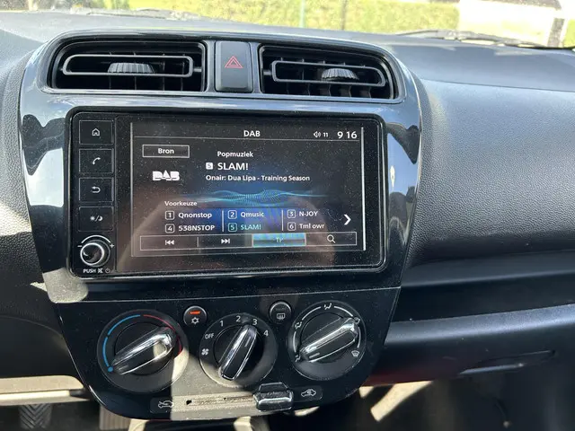 Mitsubishi Space Star 1.2 Cool+ 2021 Benzine 4