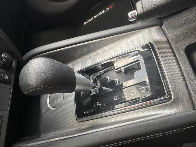 Mitsubishi ASX 2.0 Pure 2020 Benzine 14
