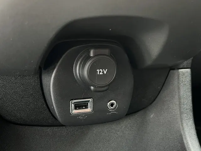 Peugeot 108 VTi 70 Active Top 2015 Benzine 23