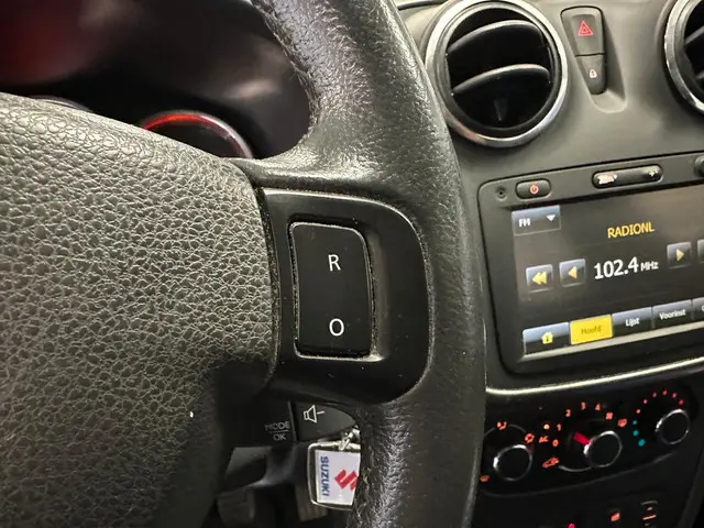 Dacia Logan MCV 0.9 TCe Prestige 2014 Benzine 15