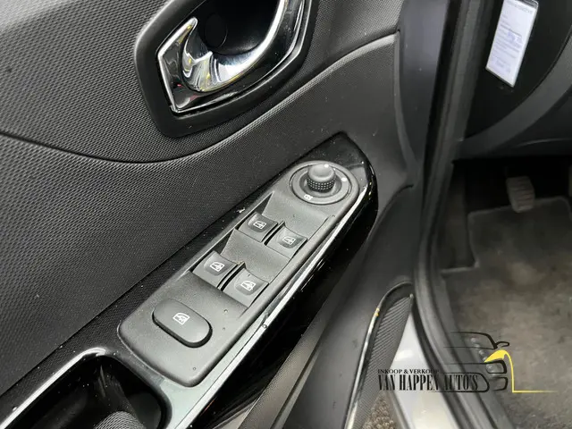 Renault Captur 0.9 TCe Helly Hansen 2015 Benzine 7