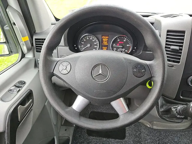Mercedes-Benz Sprinter 316 2017 Diesel 12